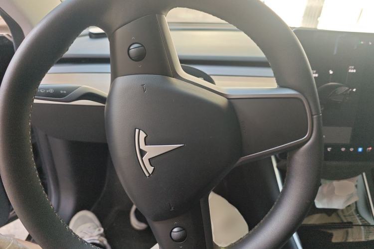 Used Tesla Model 3 2020 Revised Version Standard Range Rear-Wheel Drive – Upgraded Edition Steering Wheel