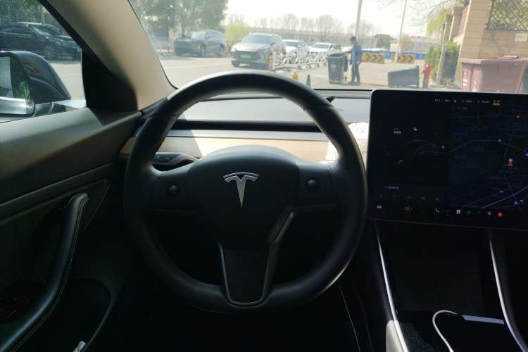 Used Tesla Model 3 2020 Standard Range Rear-Wheel Drive Upgraded Version Steering Wheel