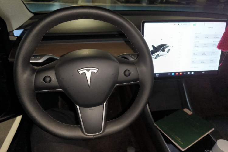 Used Tesla Model 3 2020 Revised Version Standard Range Rear-Wheel Drive – Upgraded Edition Steering Wheel
