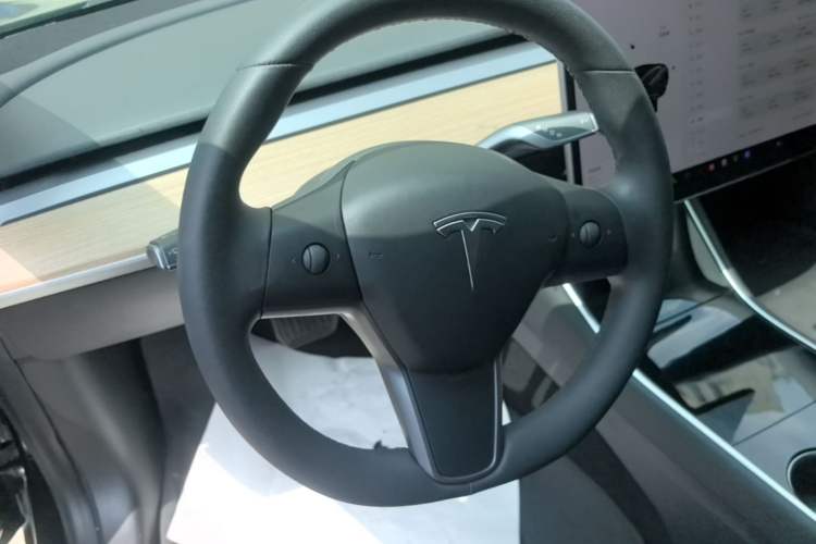 Used Tesla Model 3 2020 Standard Range Rear-Wheel Drive Upgraded Version Steering Wheel