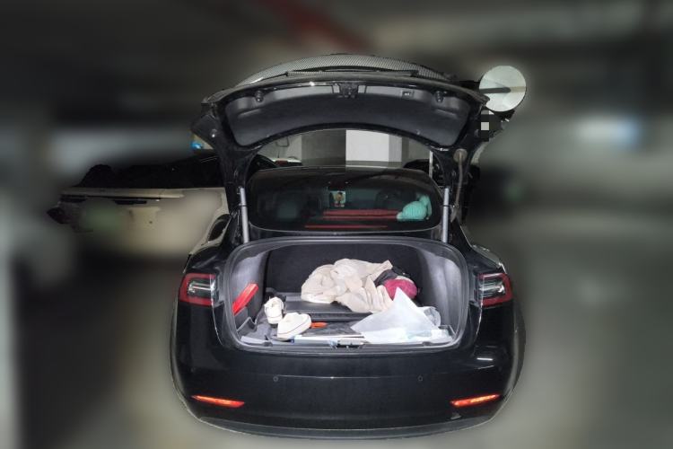 Used Tesla Model 3 2020 Long-Range Rear-Wheel-Drive Version Trunk