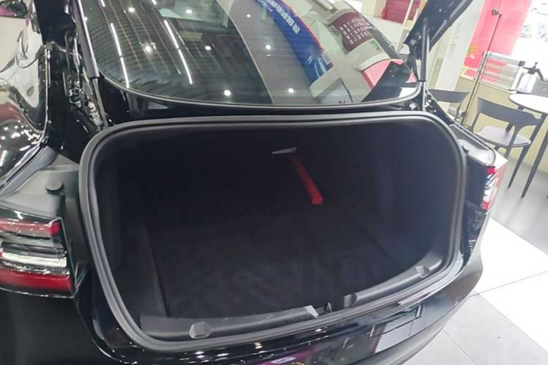 Used Tesla Model 3 2020 Revised Version Standard Range Rear-Wheel Drive – Upgraded Edition Trunk