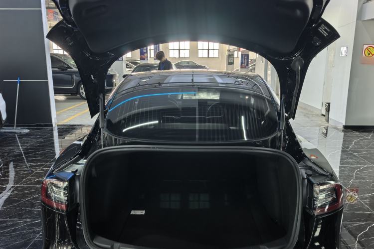 Used Tesla Model 3 2020 Revised Version Standard Range Rear-Wheel Drive – Upgraded Edition Trunk