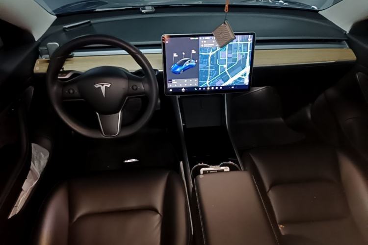 Used Tesla Model 3 2020 Refreshed Version Long-Range Rear-Wheel Drive Center Console