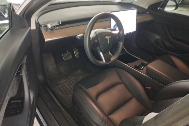Used Tesla Model 3 2020 Revised Version Standard Range Rear-Wheel Drive – Upgraded Edition Driver Seat