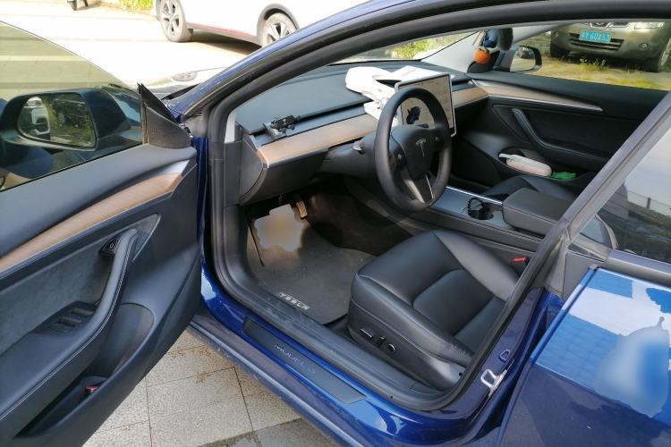 Used Tesla Model 3 2020 Revised Version Standard Range Rear-Wheel Drive – Upgraded Edition Driver Seat