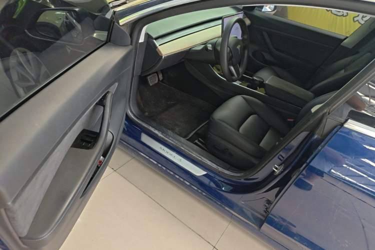 Used Tesla Model 3 2020 Revised Version Standard Range Rear-Wheel Drive – Upgraded Edition Driver Seat