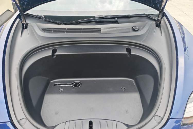 Used Tesla Model 3 2020 Refreshed Version Long-Range Rear-Wheel Drive Engine Bay