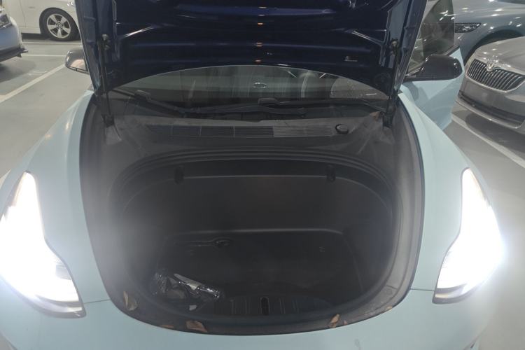 Used Tesla Model 3 2020 Long-Range Rear-Wheel-Drive Version Engine Bay