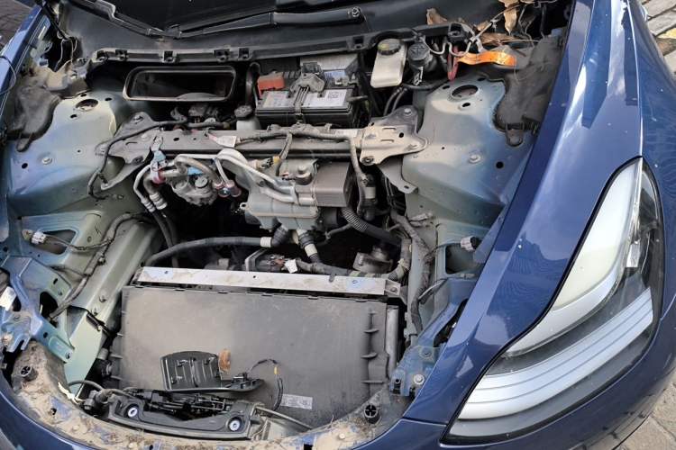 Used Tesla Model 3 2020 Revised Version Standard Range Rear-Wheel Drive – Upgraded Edition Engine Bay Left