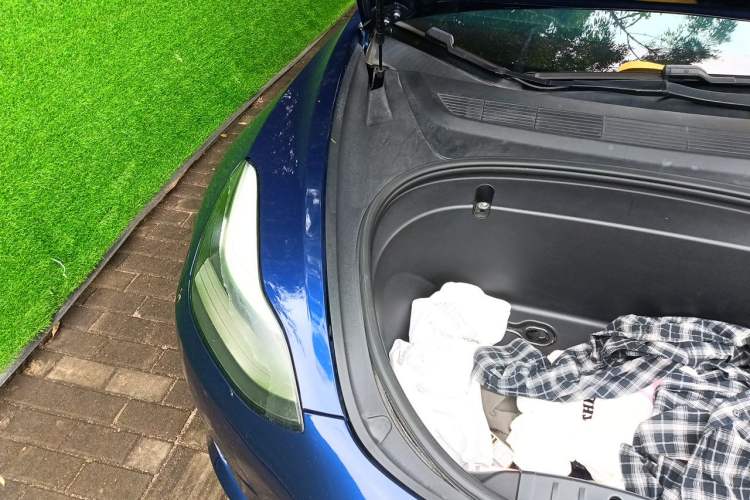 Used Tesla Model 3 2020 Revised Version Standard Range Rear-Wheel Drive – Upgraded Edition Engine Bay Right