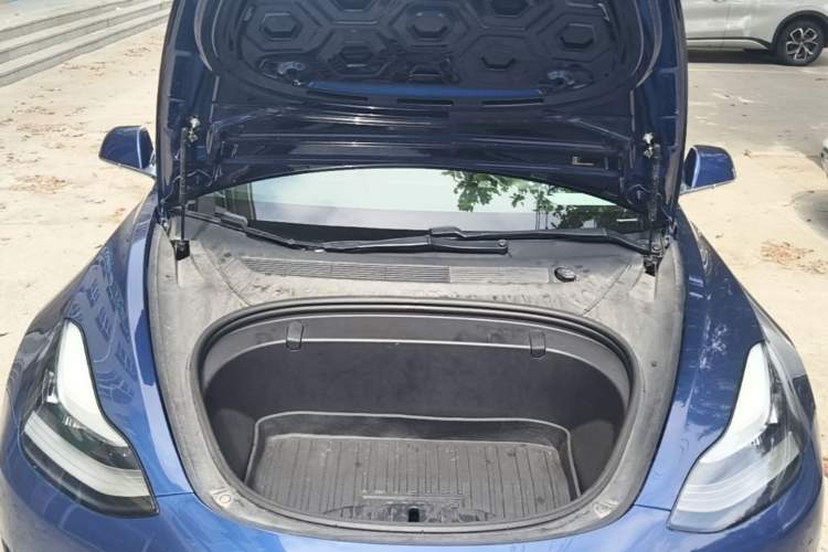 Used Tesla Model 3 2020 Refreshed Version Long-Range Rear-Wheel Drive Engine Bay