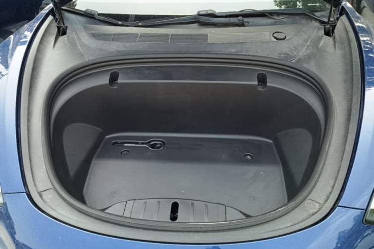 Used Tesla Model 3 2020 Refreshed Version Long-Range Rear-Wheel Drive Engine Bay
