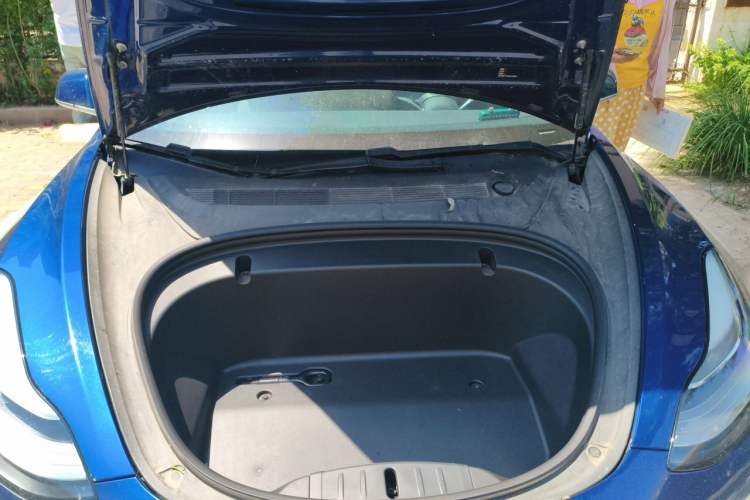 Used Tesla Model 3 2020 Revised Version Standard Range Rear-Wheel Drive – Upgraded Edition Engine Bay