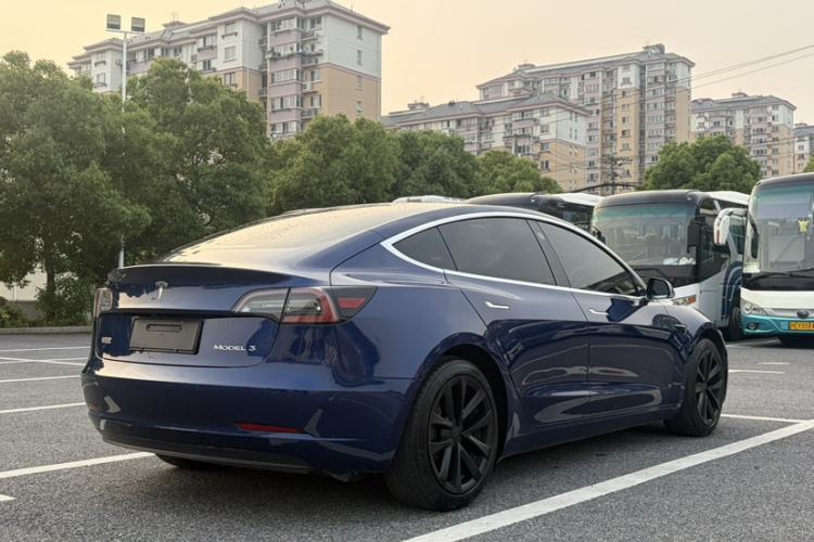Used Tesla Model 3 2020 Standard Range Rear-Wheel Drive Upgraded Version Exterior 1