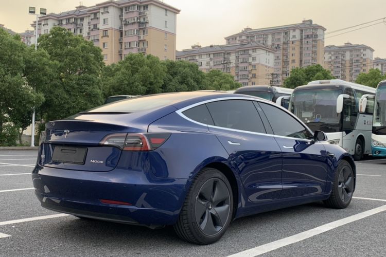Used Tesla Model 3 2020 Refreshed Version Long-Range Rear-Wheel Drive Exterior 2