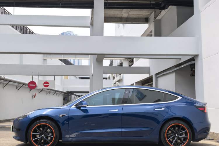 Used Tesla Model 3 2020 Standard Range Rear-Wheel Drive Upgraded Version Exterior 3