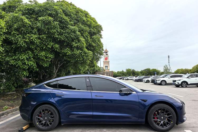 Used Tesla Model 3 2020 Standard Range Rear-Wheel Drive Upgraded Version Exterior 3