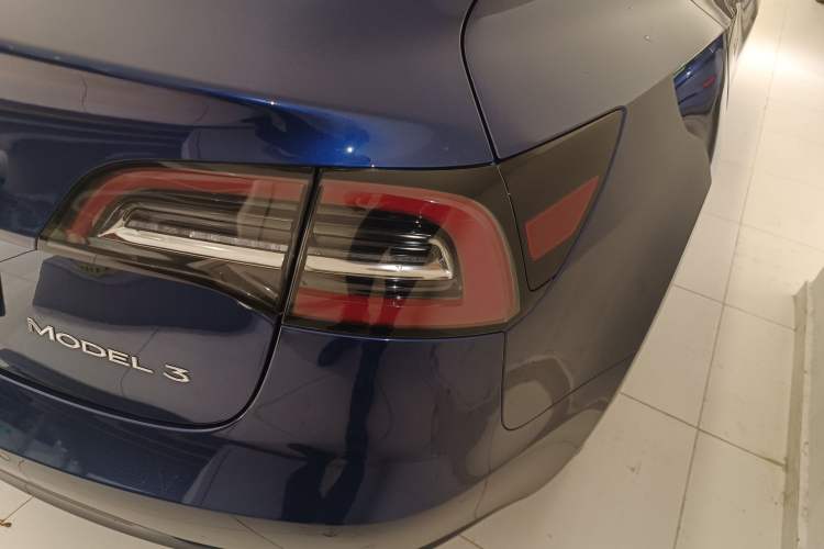 Used Tesla Model 3 2020 Refreshed Version Long-Range Rear-Wheel Drive Exterior 3