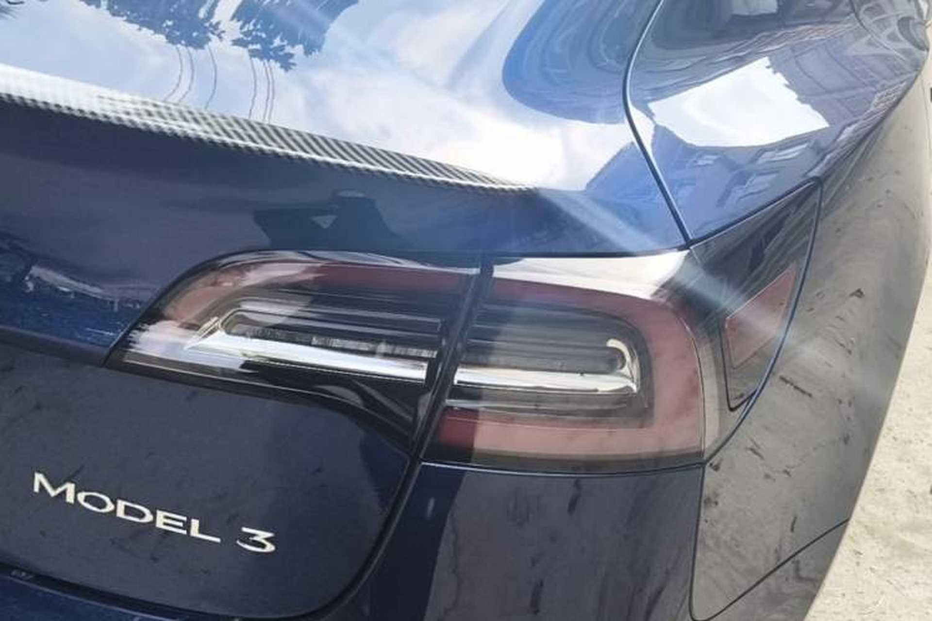 Used Tesla Model 3 2020 Refreshed Version Long-Range Rear-Wheel Drive Exterior 3