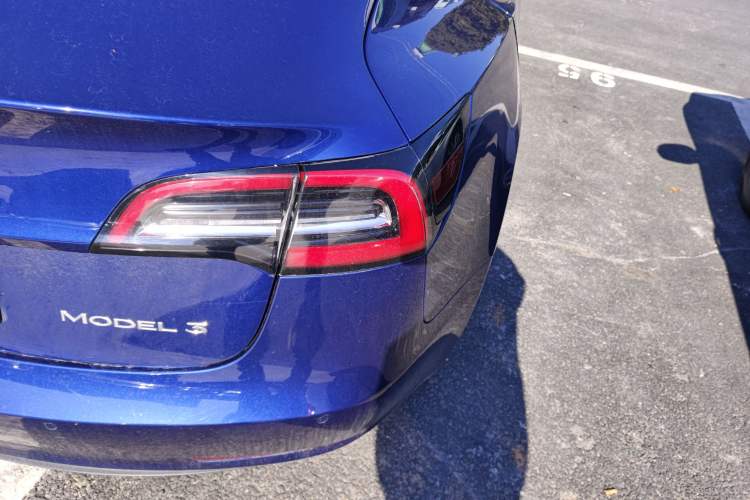 Used Tesla Model 3 2020 Standard Range Rear-Wheel Drive Upgraded Version Exterior 3