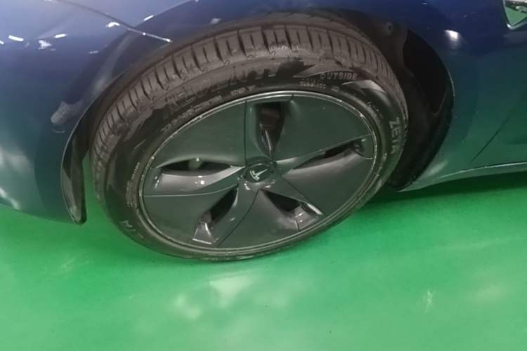 Used Tesla Model 3 2020 Standard Range Rear-Wheel Drive Upgraded Version Exterior 4