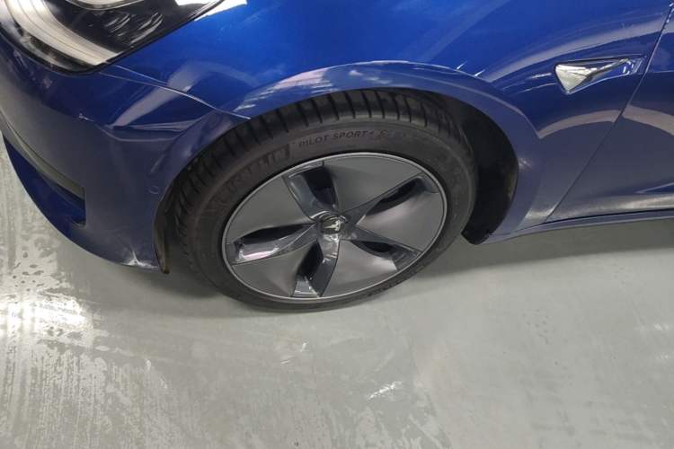 Used Tesla Model 3 2020 Standard Range Rear-Wheel Drive Upgraded Version Exterior 4