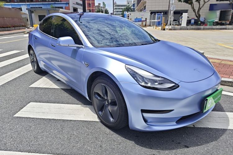 Used Tesla Model 3 2020 Revised Version Standard Range Rear-Wheel Drive – Upgraded Edition Front Right 45 Deg