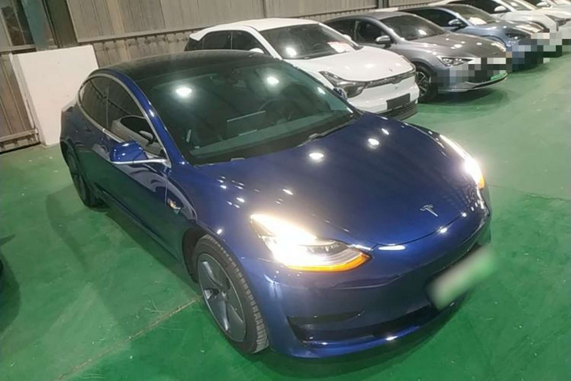 Used Tesla Model 3 2020 Standard Range Rear-Wheel Drive Upgraded Version Front Right 45 Deg