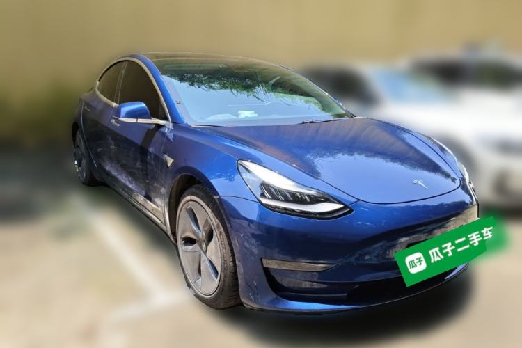 Used Tesla Model 3 2020 Long-Range Rear-Wheel-Drive Version Front Right 45 Deg