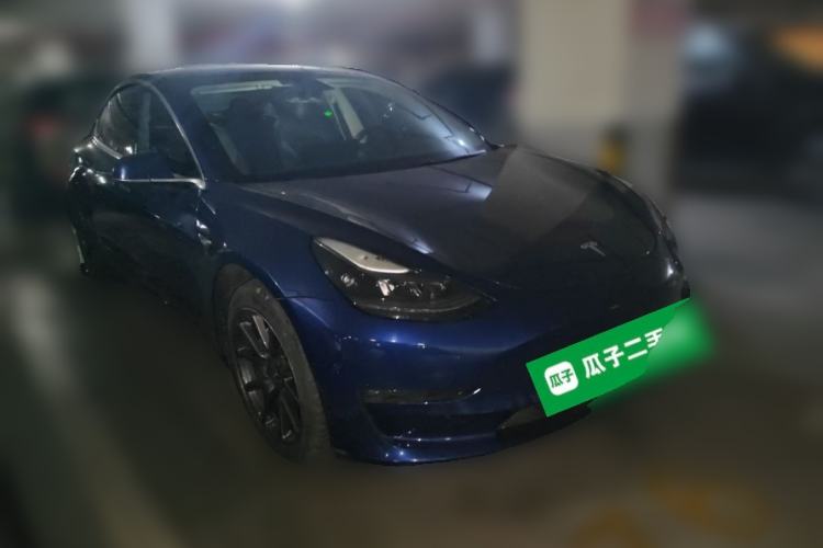 Used Tesla Model 3 2020 Long-Range Rear-Wheel-Drive Version Front Right 45 Deg