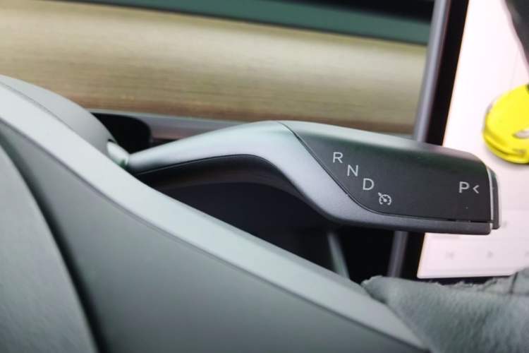 Used Tesla Model 3 2020 Revised Version Standard Range Rear-Wheel Drive – Upgraded Edition Gear Lever