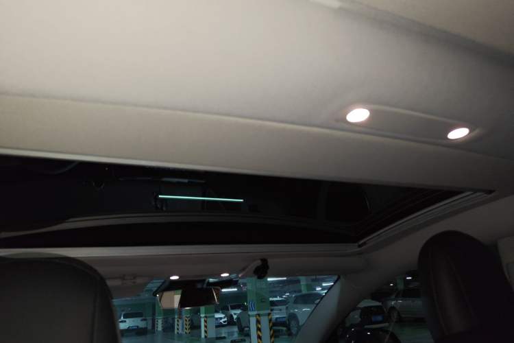 Used Tesla Model 3 2020 Refreshed Version Long-Range Rear-Wheel Drive Headliner