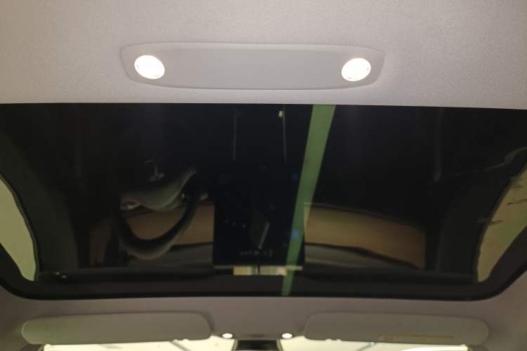 Used Tesla Model 3 2020 Refreshed Version Long-Range Rear-Wheel Drive Headliner