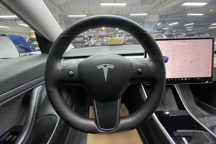 Used Tesla Model 3 2020 Standard Range Rear-Wheel Drive Upgraded Version Interior 1