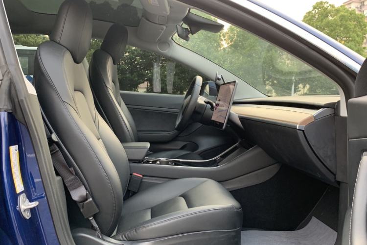 Used Tesla Model 3 2020 Standard Range Rear-Wheel Drive Upgraded Version Interior 1