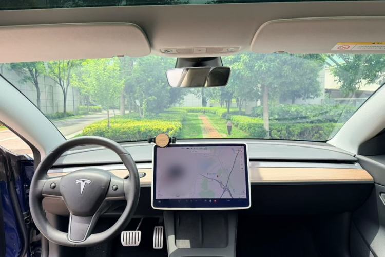 Used Tesla Model 3 2020 Standard Range Rear-Wheel Drive Upgraded Version Interior 1