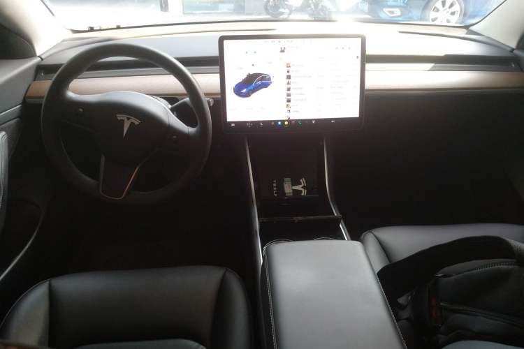 Used Tesla Model 3 2020 Revised Version Standard Range Rear-Wheel Drive – Upgraded Edition Interior 2