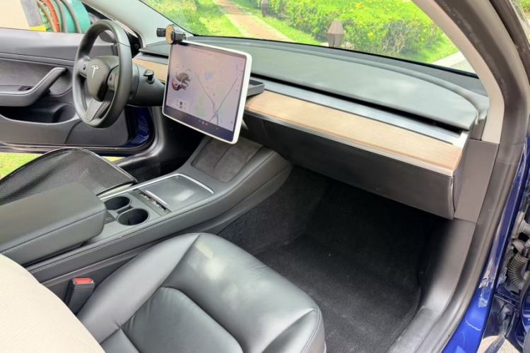 Used Tesla Model 3 2020 Standard Range Rear-Wheel Drive Upgraded Version Interior 6