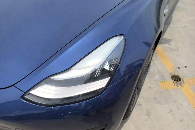 Used Tesla Model 3 2020 Revised Version Standard Range Rear-Wheel Drive – Upgraded Edition Left Front Headlight
