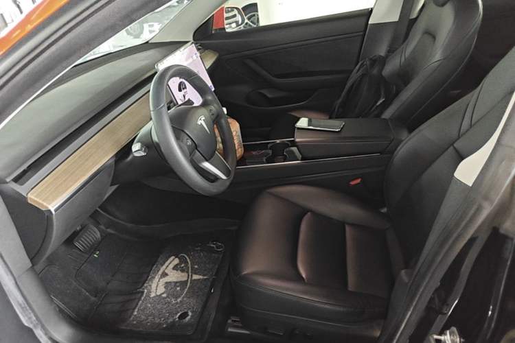 Used Tesla Model 3 2020 Revised Version Standard Range Rear-Wheel Drive – Upgraded Edition Left Front Seat