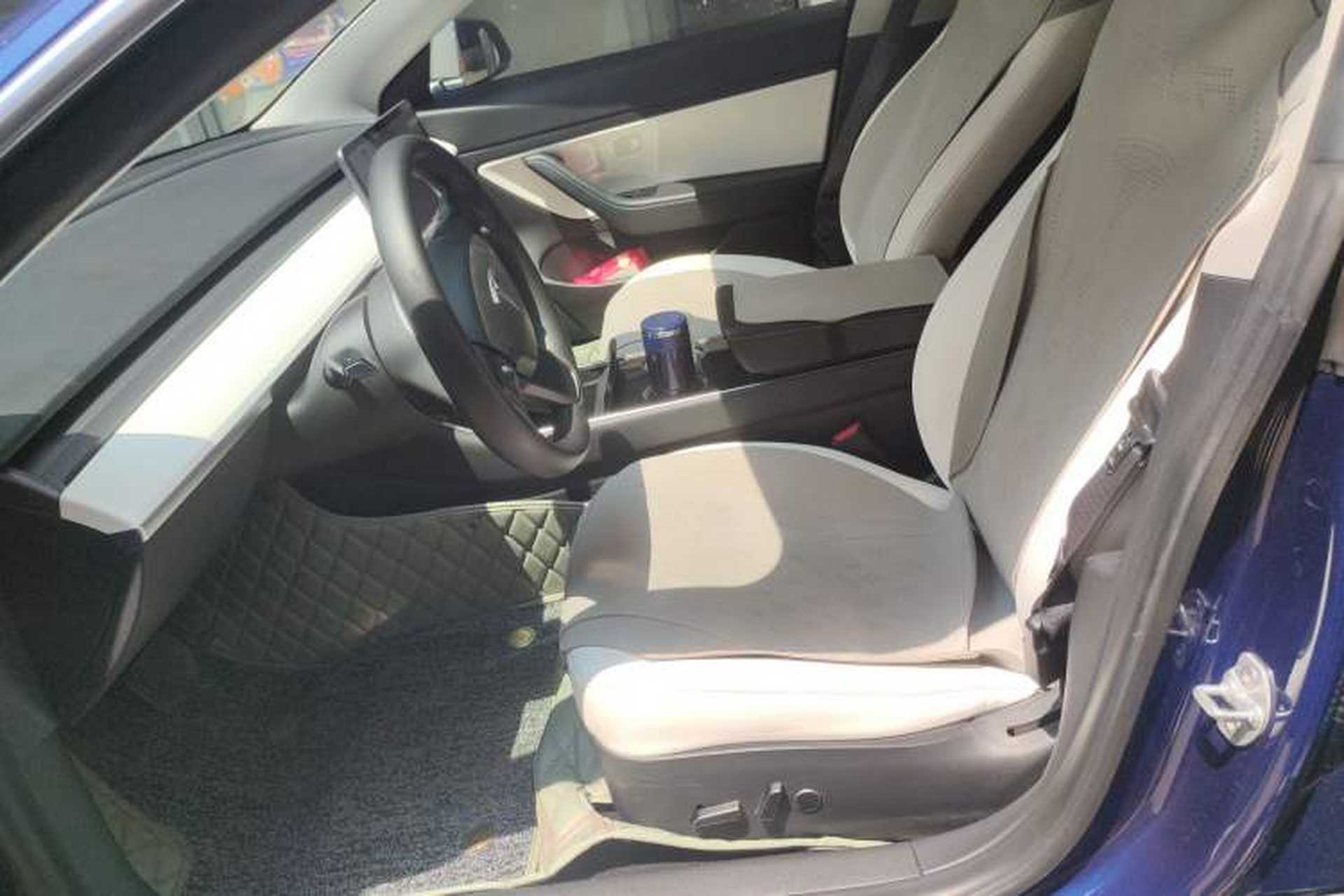 Used Tesla Model 3 2020 Revised Version Standard Range Rear-Wheel Drive – Upgraded Edition Left Front Seat