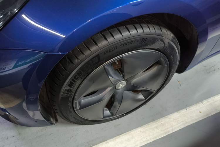 Used Tesla Model 3 2020 Refreshed Version Long-Range Rear-Wheel Drive Left Front Wheel Hub