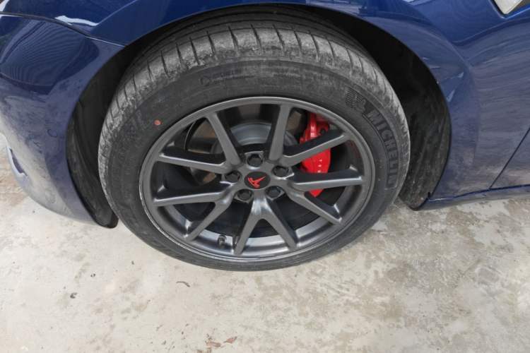 Used Tesla Model 3 2020 Refreshed Version Long-Range Rear-Wheel Drive Left Front Wheel Hub