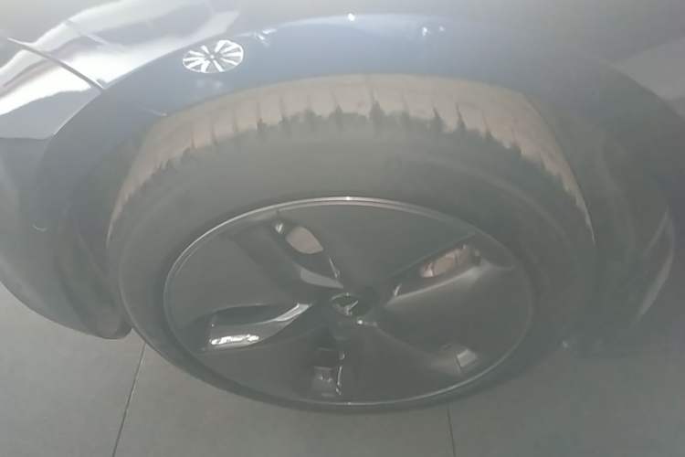 Used Tesla Model 3 2020 Standard Range Rear-Wheel Drive Upgraded Version Left Front Wheel Hub