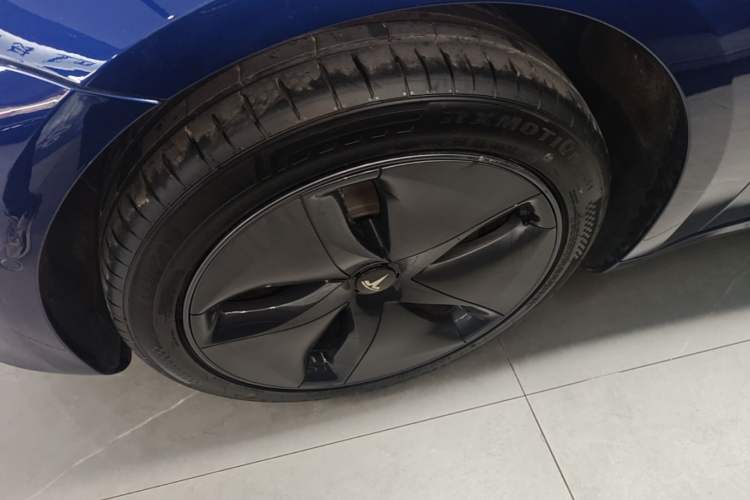 Used Tesla Model 3 2020 Standard Range Rear-Wheel Drive Upgraded Version Left Front Wheel Hub