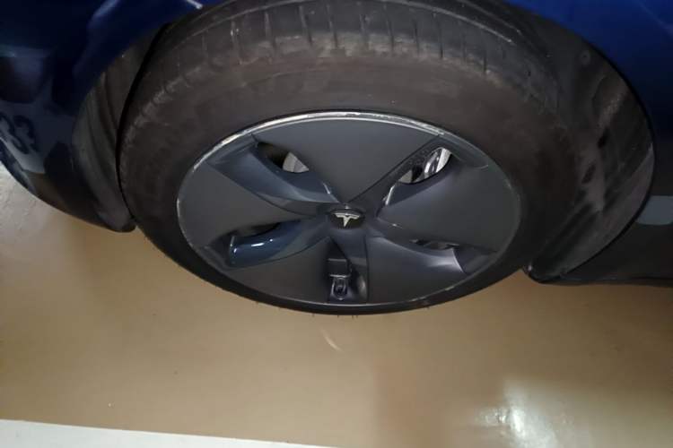 Used Tesla Model 3 2020 Refreshed Version Long-Range Rear-Wheel Drive Left Front Wheel Hub
