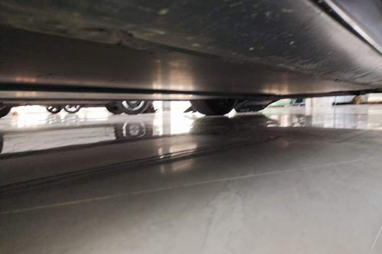 Used Tesla Model 3 2020 Revised Version Standard Range Rear-Wheel Drive – Upgraded Edition Left Side Sill