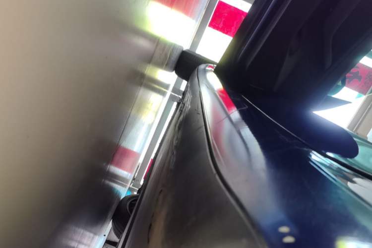 Used Tesla Model 3 2020 Revised Version Standard Range Rear-Wheel Drive – Upgraded Edition Left Side Sill