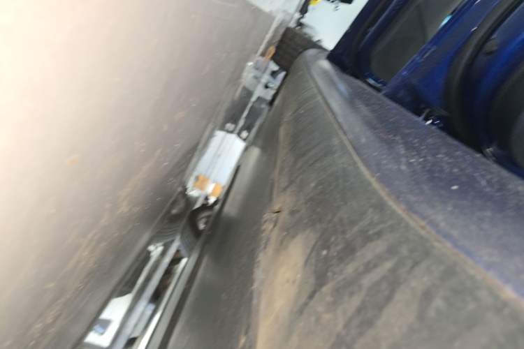 Used Tesla Model 3 2020 Refreshed Version Long-Range Rear-Wheel Drive Left Side Sill